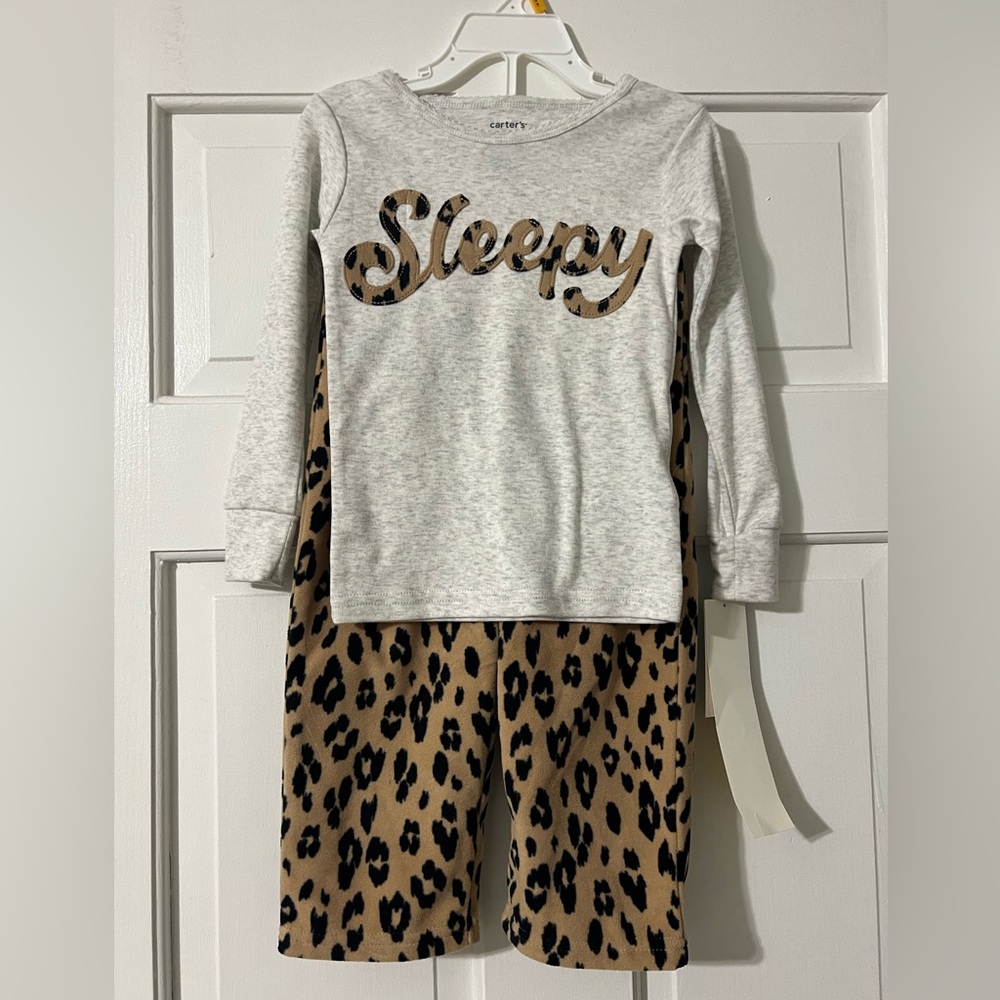 Carter’s Fleece Leopard Pajamas Toddler Girls Size 3T NWT